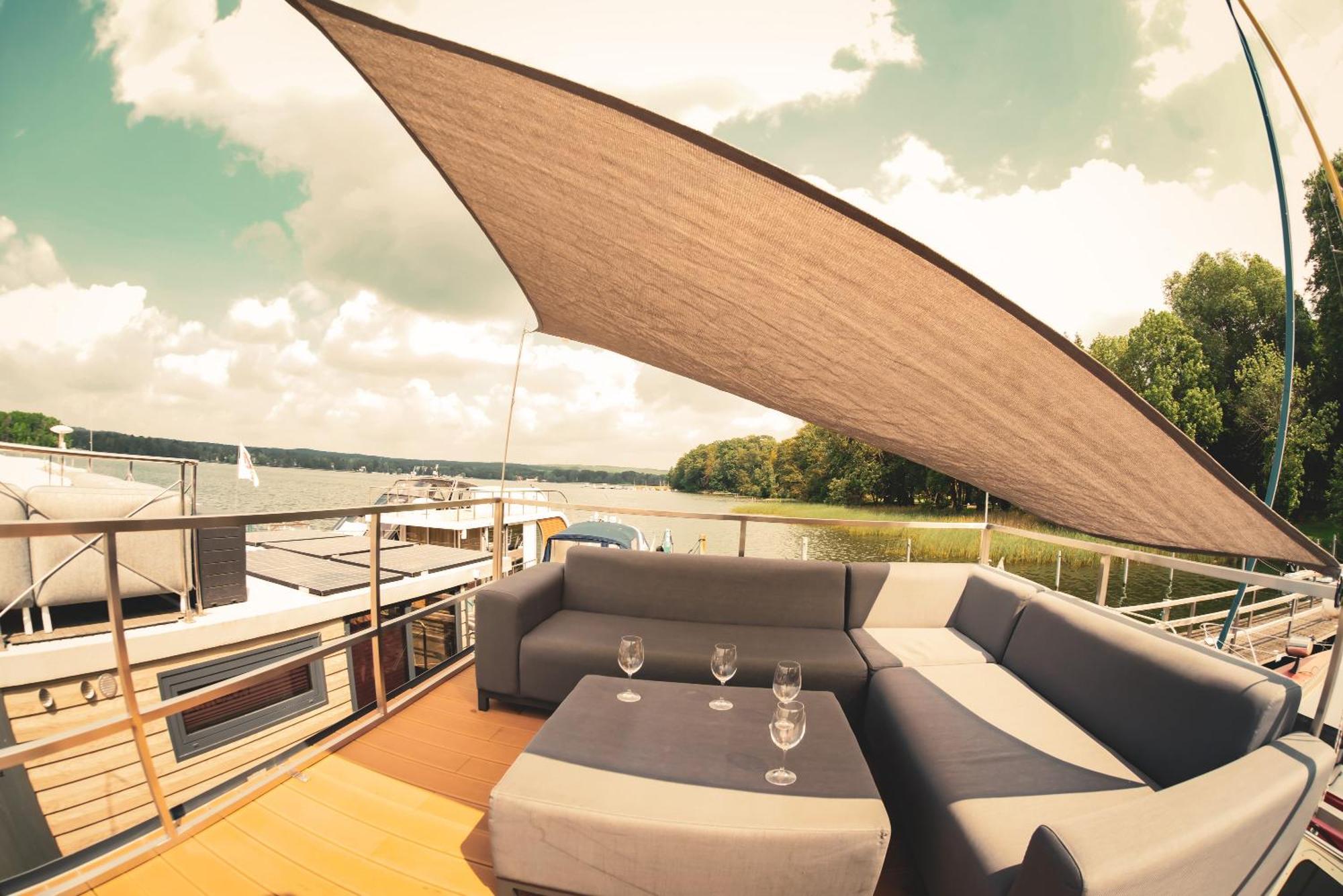 Traumzeitboot2 Auf Dem Scharmuetzelsee Bad Saarow Bagian luar foto
